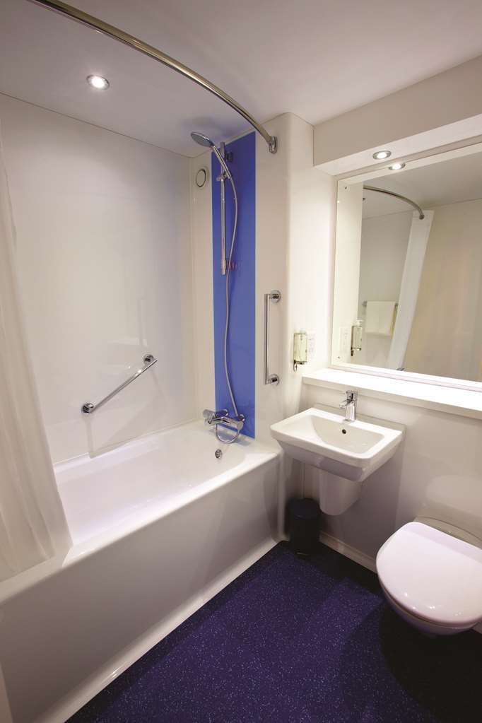 Travelodge Lutterworth Leicester Zimmer foto